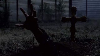 The Walking Dead S10E10 - Stalker